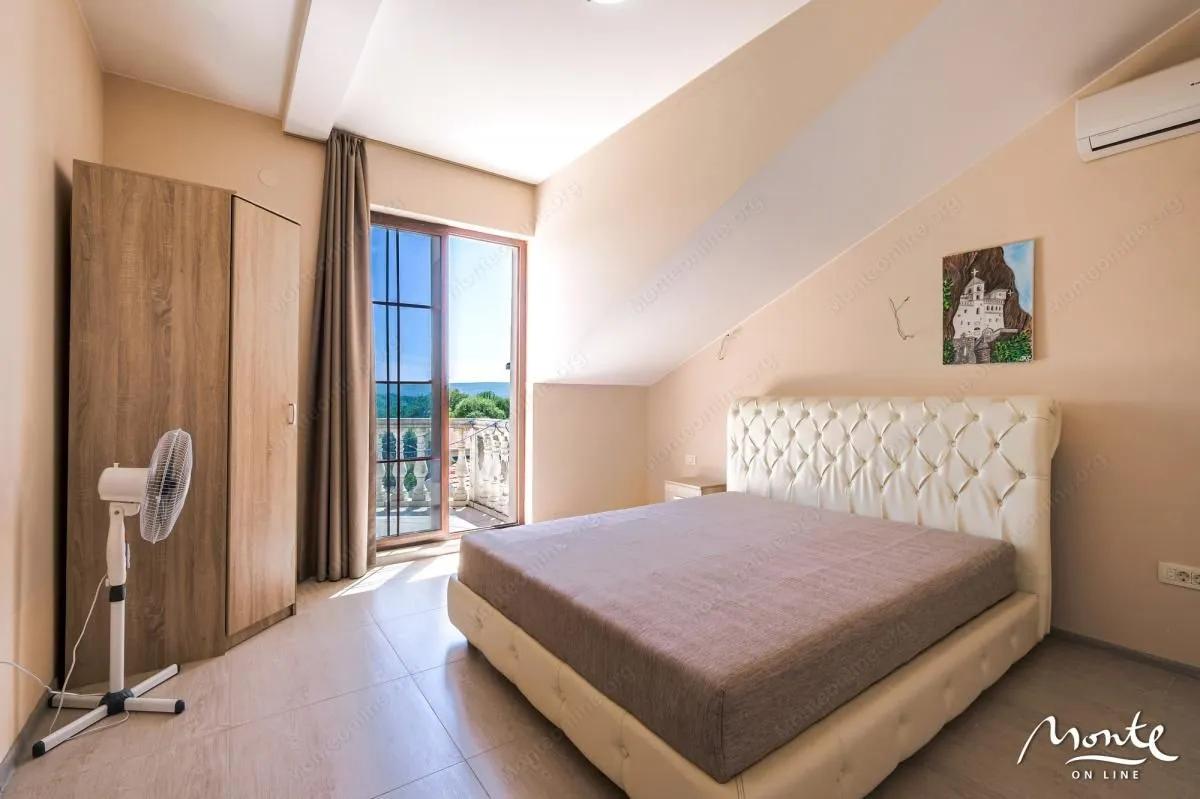 Prodaja, kuća, 316m², Tivat, Crna Gora