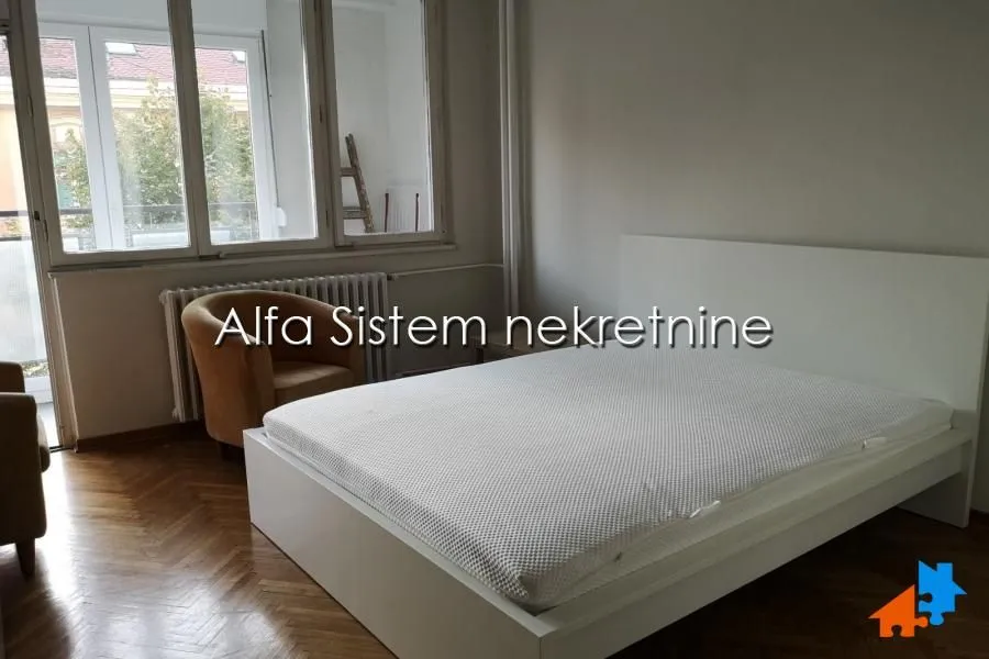 Rent, two bedroom apartment, 60m², Stari Grad, Beograd