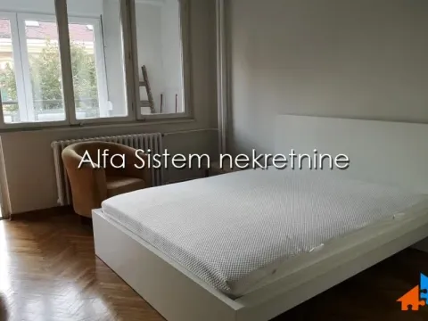 Rent, two bedroom apartment, 60m², Stari Grad, Beograd - image 12