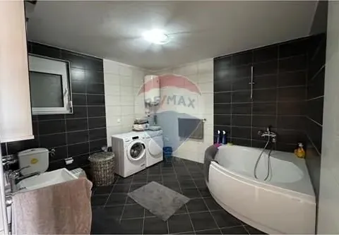 Rent, house, 1000m², Bar, Crna Gora - image 27