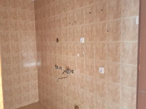 Rent, two bedroom apartment, 73m², Makedonsko naselje, Bar - image 7