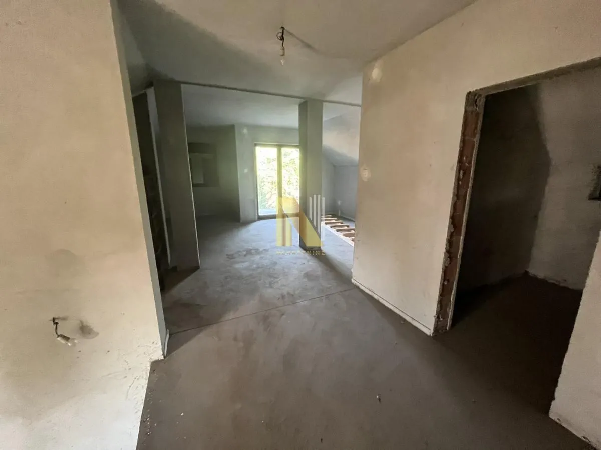 Prodaja, kuća, 209m², Petrovaradin, Novi Sad