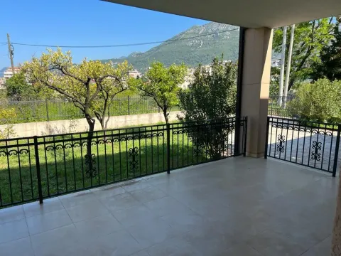 Sale, house, 270m², Centar, Bar - image 20