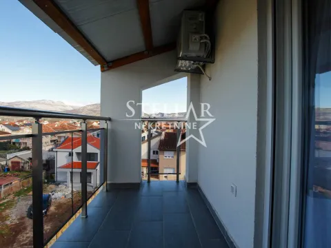 Izdavanje, jednosoban stan, 47m², Zagorič, Podgorica - image 13