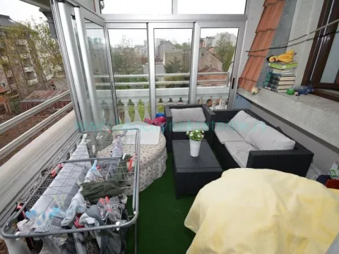 Sale, house, 430m², Kalenić Pijaca, Vračar Sve Podlokacije - image 18