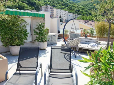 Sale, three bedroom apartment, 85m², Budva, Crna Gora - image 26