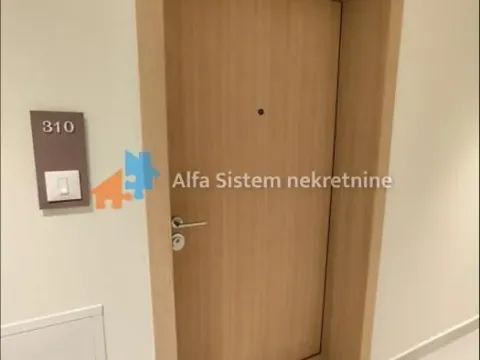 Izdavanje, trosoban stan, 73m², Savski Venac, Beograd - image 10