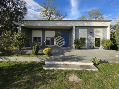 Rent, house, 100m², Velje Brdo, Podgorica - image 5