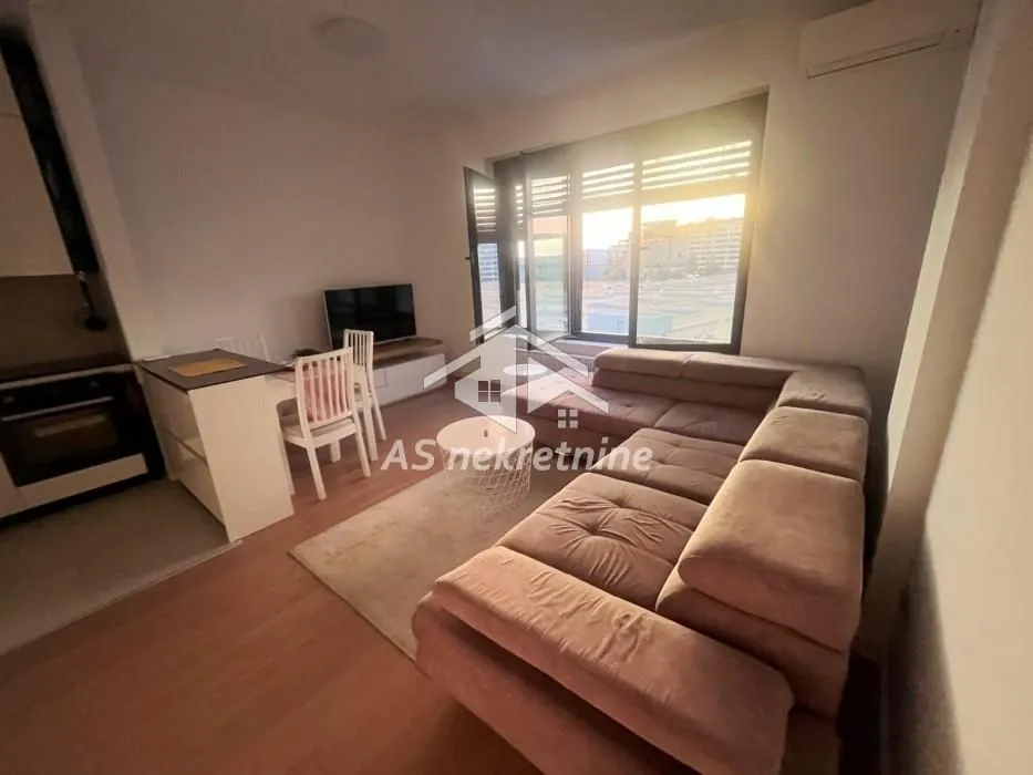 Rent, two bedroom apartment, 42m², Novi Beograd Blok 64, Novi Beograd Sve Podlokacije