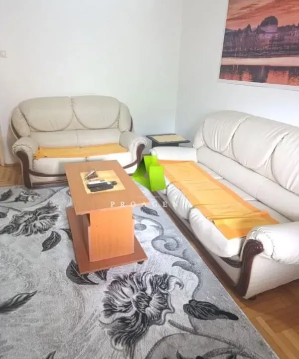 Izdavanje, dvosoban stan, 48m², Medijana, Niš