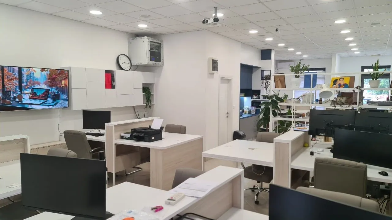 Rent, office space, 98m², Stari Aerodrom, Podgorica