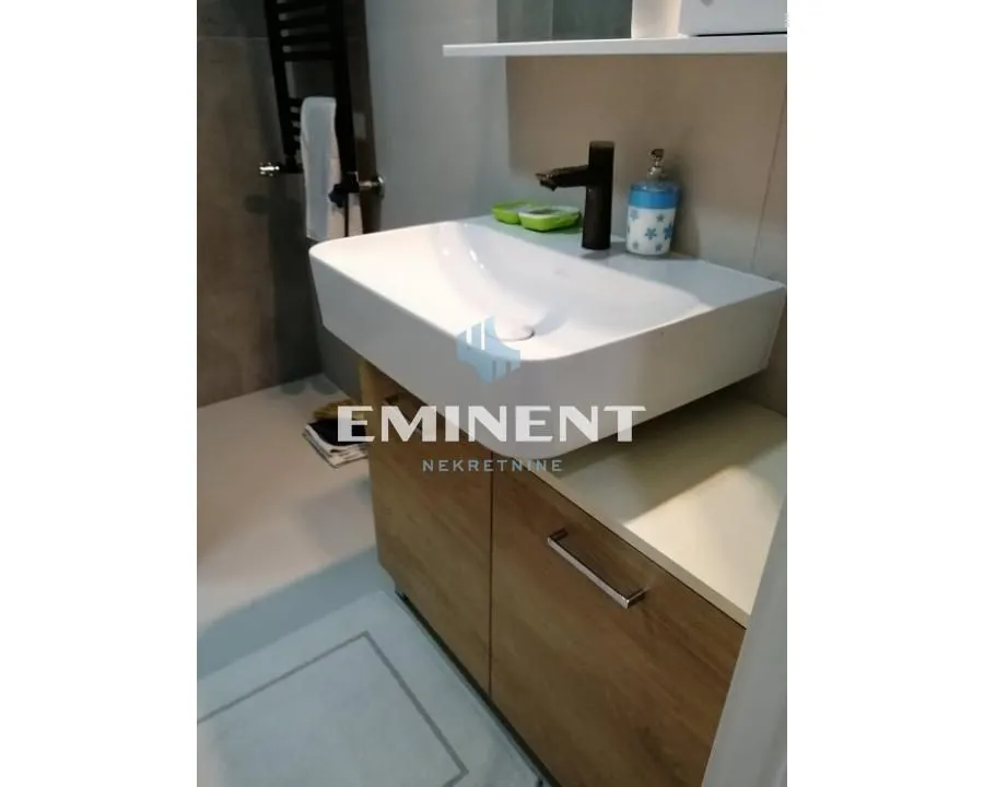 Rent, one bedroom apartment, 37m², Gundulićev Venac, Beograd