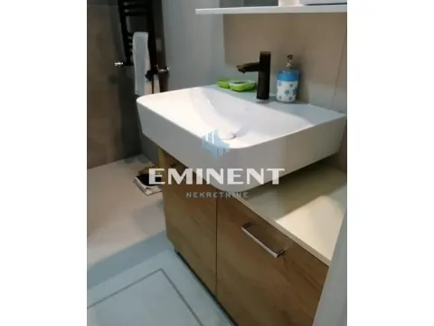 Rent, one bedroom apartment, 37m², Gundulićev Venac, Beograd - image 9