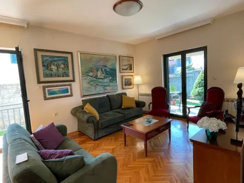 Prodaja, kuća, 293m², Stari Aerodrom, Podgorica - image 15