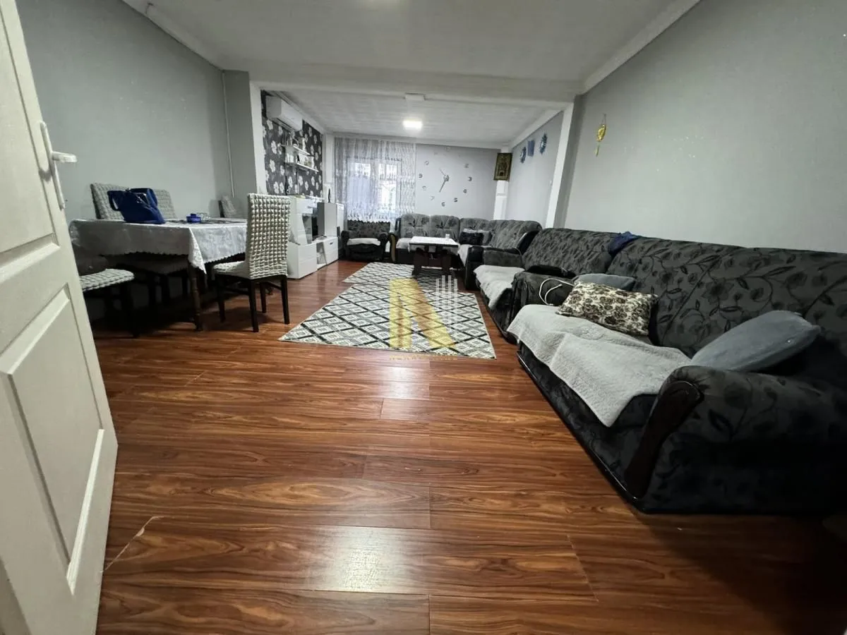 Prodaja, kuća, 441m², Veternik, Novi Sad Sve Podlokacije