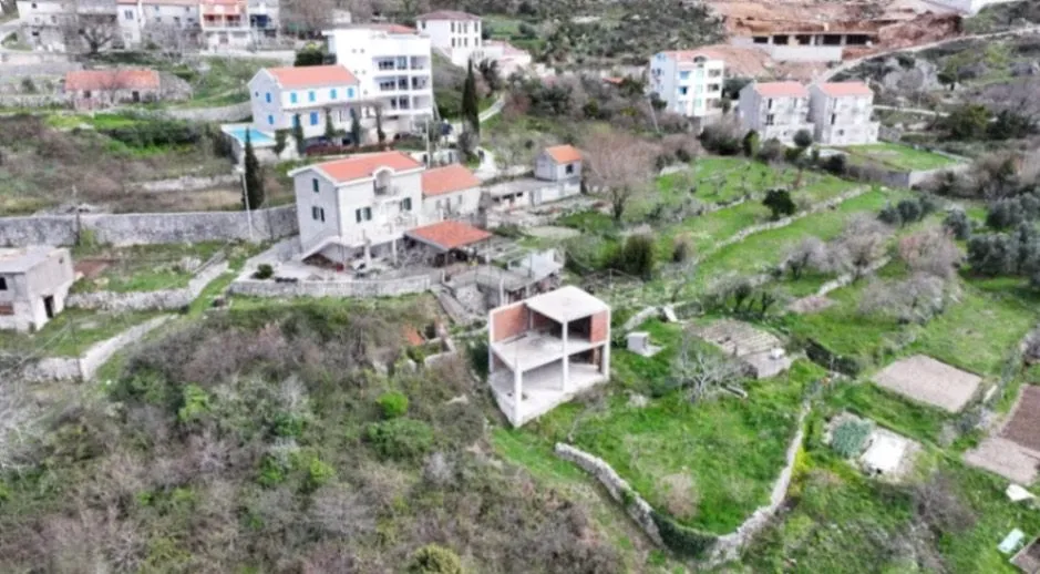 Prodaja, kuća, 86m², Blizikuće, Budva