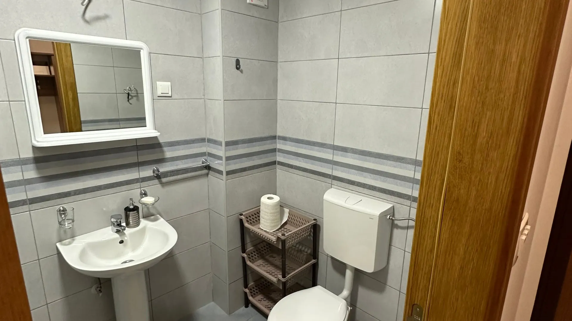 Stan-na-dan, jednosoban stan, 50m², Tuški Put, Podgorica