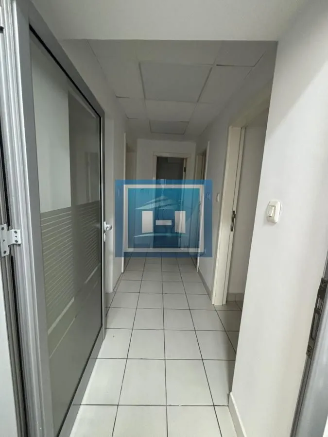 Rent, office space, 171m², Centar, Jagodina