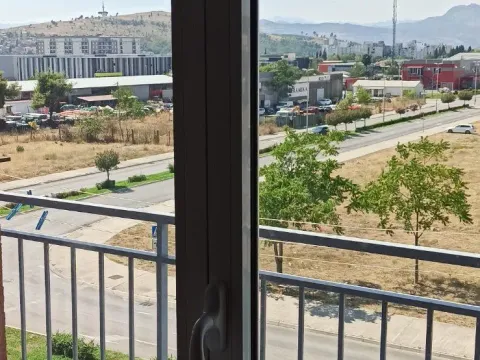 Prodaja, jednosoban stan, 44m², Tuški Put, Podgorica - image 10