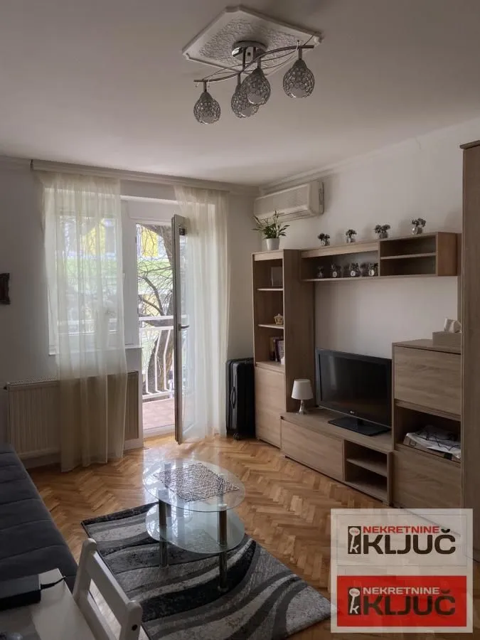 Rent, studio apartment, 28m², Socijalno, Novi Sad Sve Podlokacije