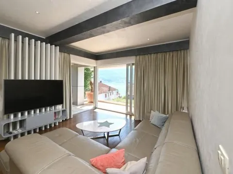 Rent, three bedroom apartment, 130m², Dobrota, Kotor - image 4