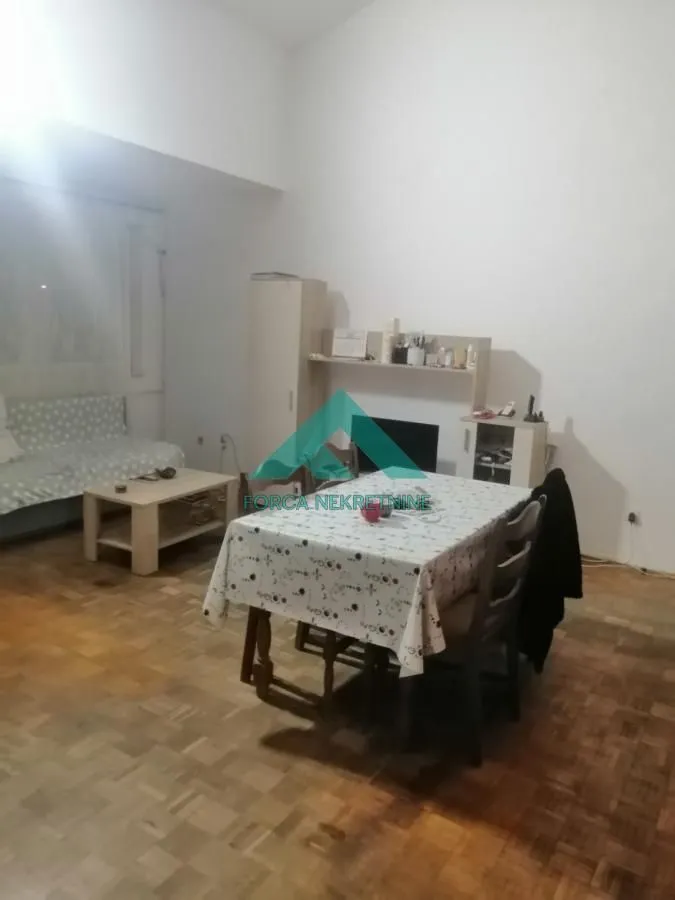 Prodaja, stan, 93m², Voždovac Sve Podlokacije, Beograd