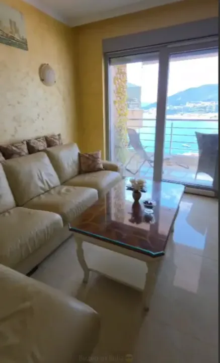 Prodaja, dvosoban stan, 84m², Rafailovići, Budva