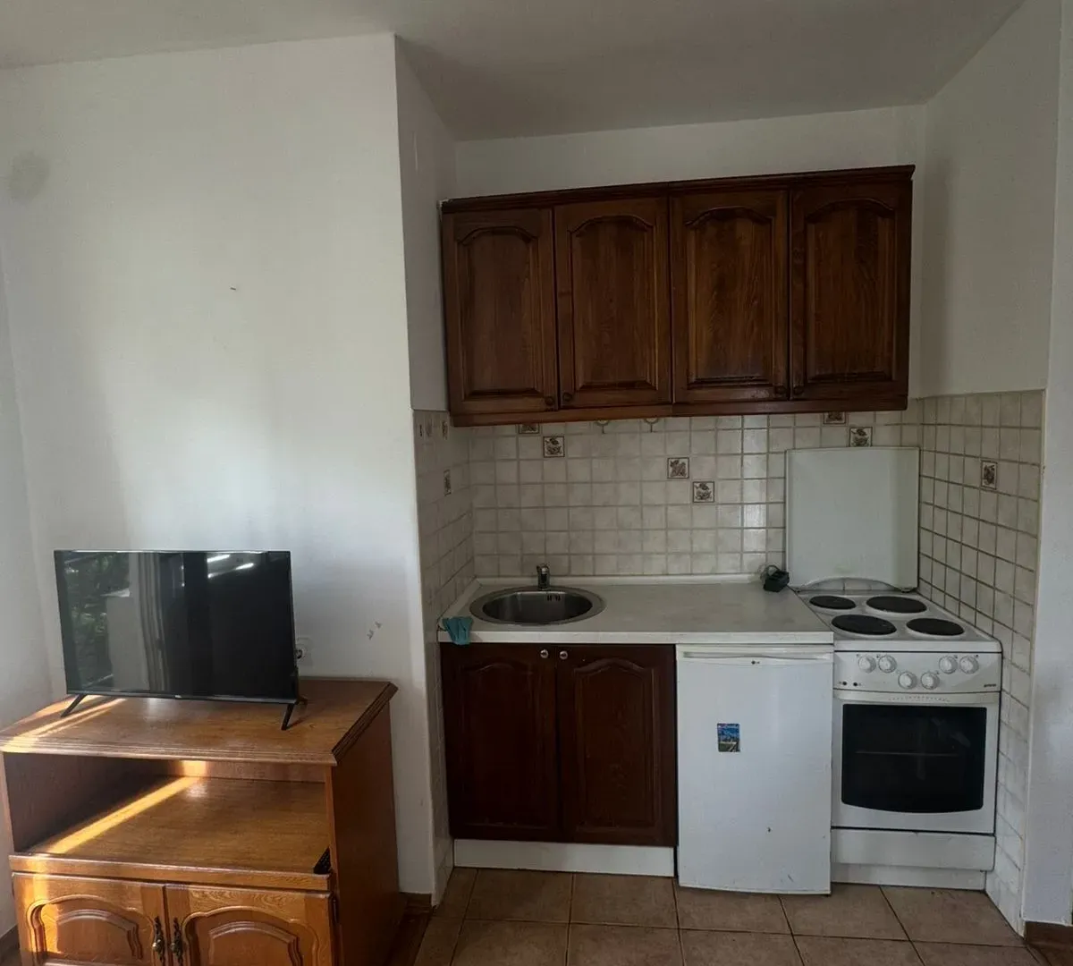 Rent, one bedroom apartment, 48m², Stari Aerodrom, Podgorica