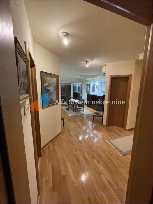 Rent, three bedroom apartment, 95m², Autokomanda, Voždovac Sve Podlokacije