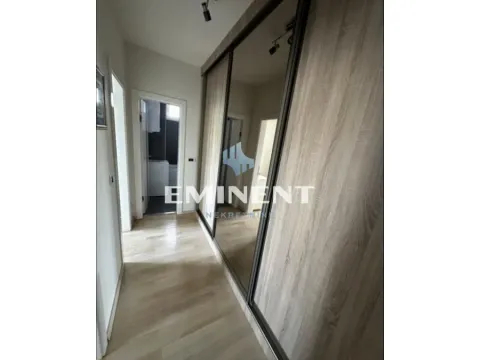 Izdavanje, trosoban stan, 81m², Lekino Brdo, Voždovac Sve Podlokacije - image 10