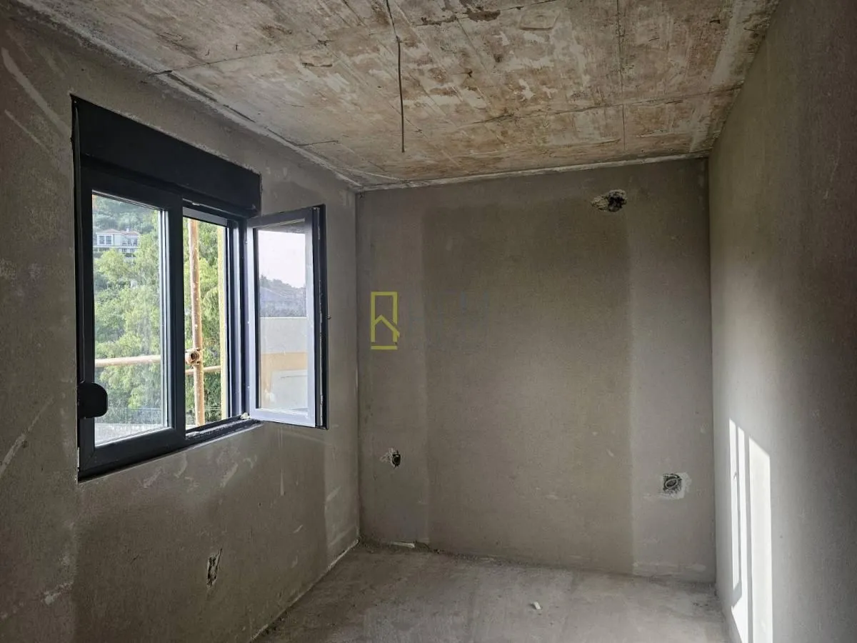 Prodaja, jednosoban stan, 47m², Đenovići, Herceg Novi