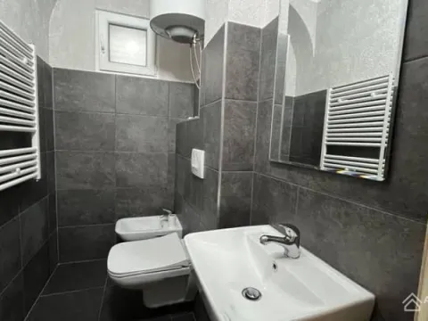 Prodaja, kuća, 140m², Prčanj, Kotor - image 13