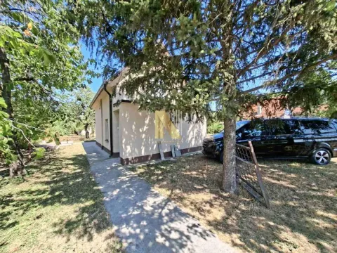 Prodaja, kuća, 120m², Perlez, Zrenjanin - image 2