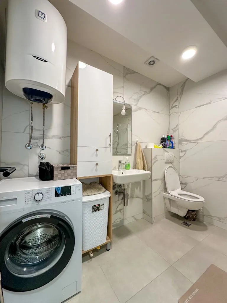 Izdavanje, jednosoban stan, 49m², Stari Aerodrom, Podgorica