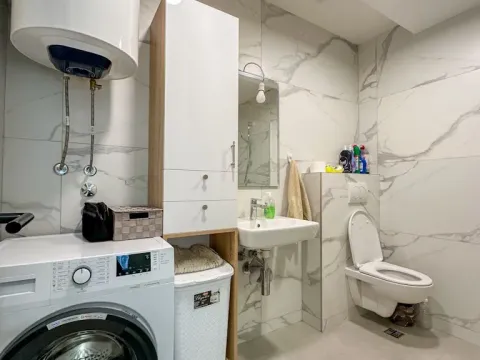 Izdavanje, jednosoban stan, 49m², Stari Aerodrom, Podgorica - image 7