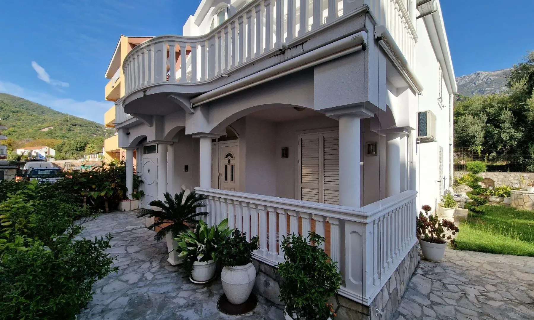 Prodaja, kuća, 250m², Budva, Crna Gora