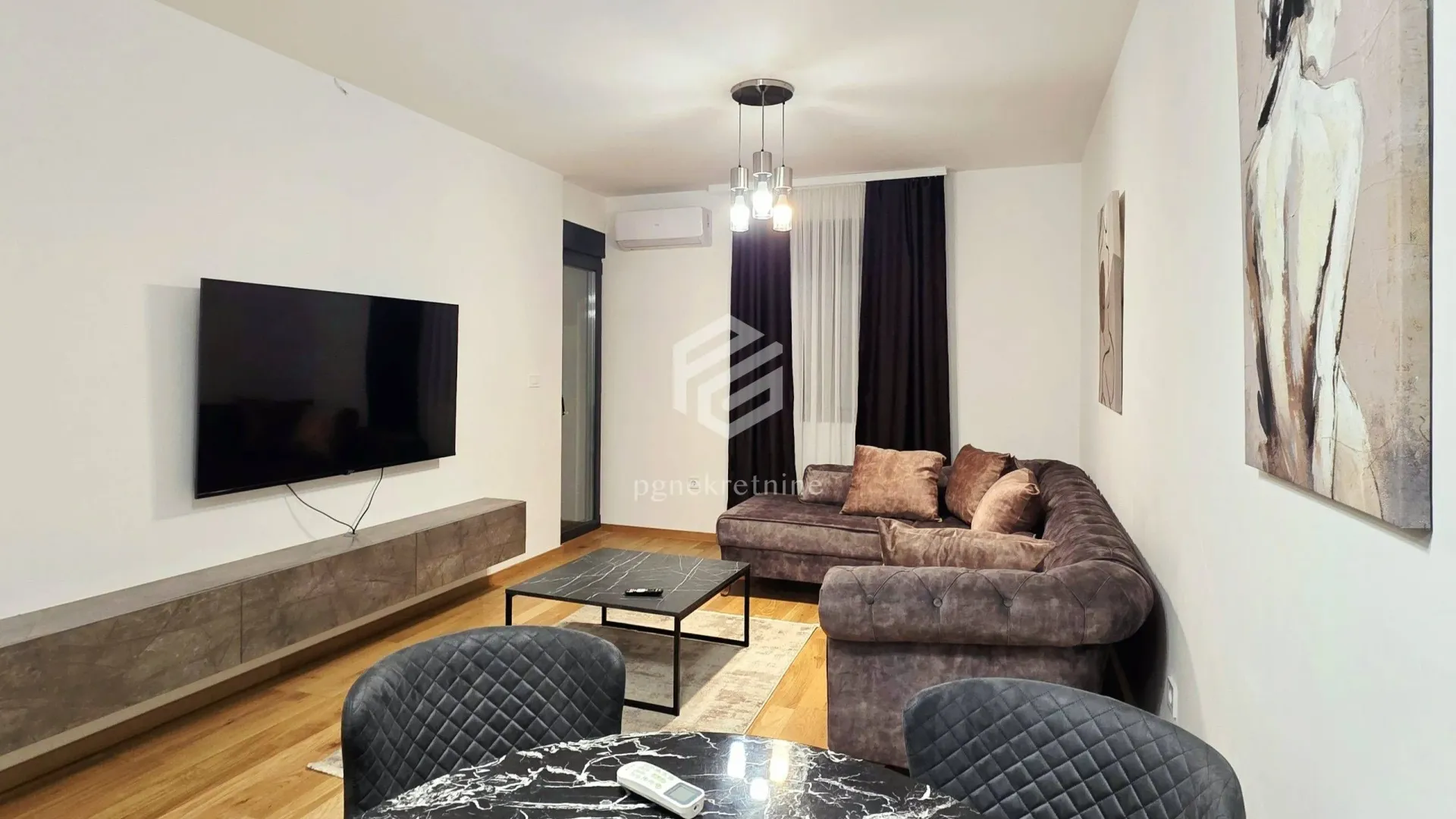 Rent, two bedroom apartment, 69m², City Kvart, Podgorica