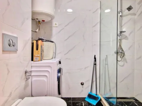 Sale, one bedroom apartment, 70m², Bečići, Budva - image 2