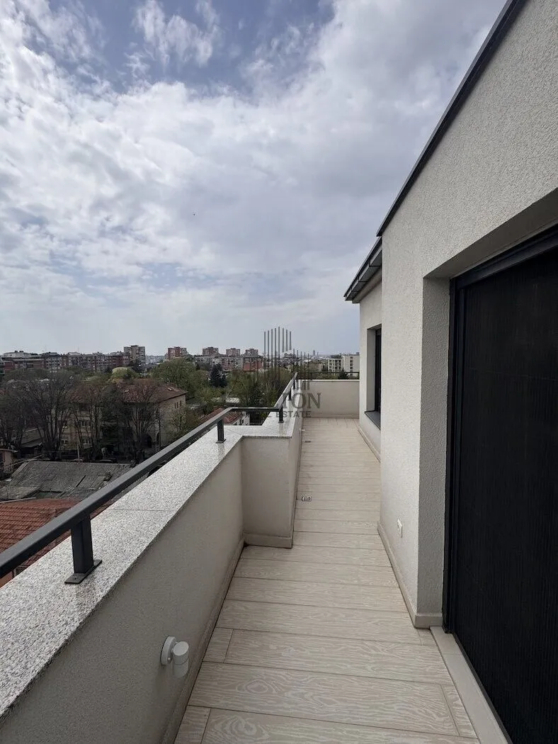 Sale, four bedroom apartment, 99m², Zvezdara, Zvezdara Sve Podlokacije