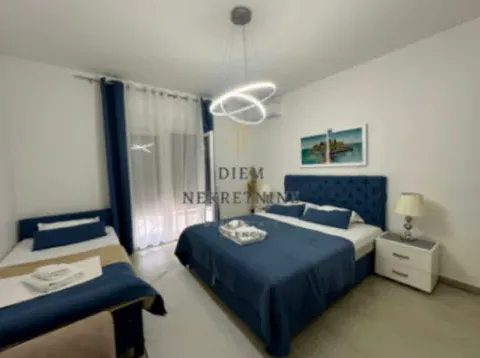 Izdavanje, dvosoban stan, 70m², Bečići, Budva - image 6