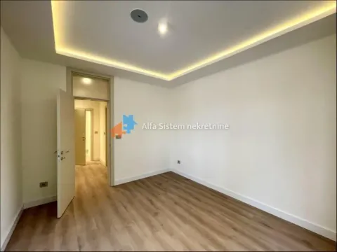 Izdavanje, četvorosoban stan, 153m², Savski Venac, Beograd - image 8