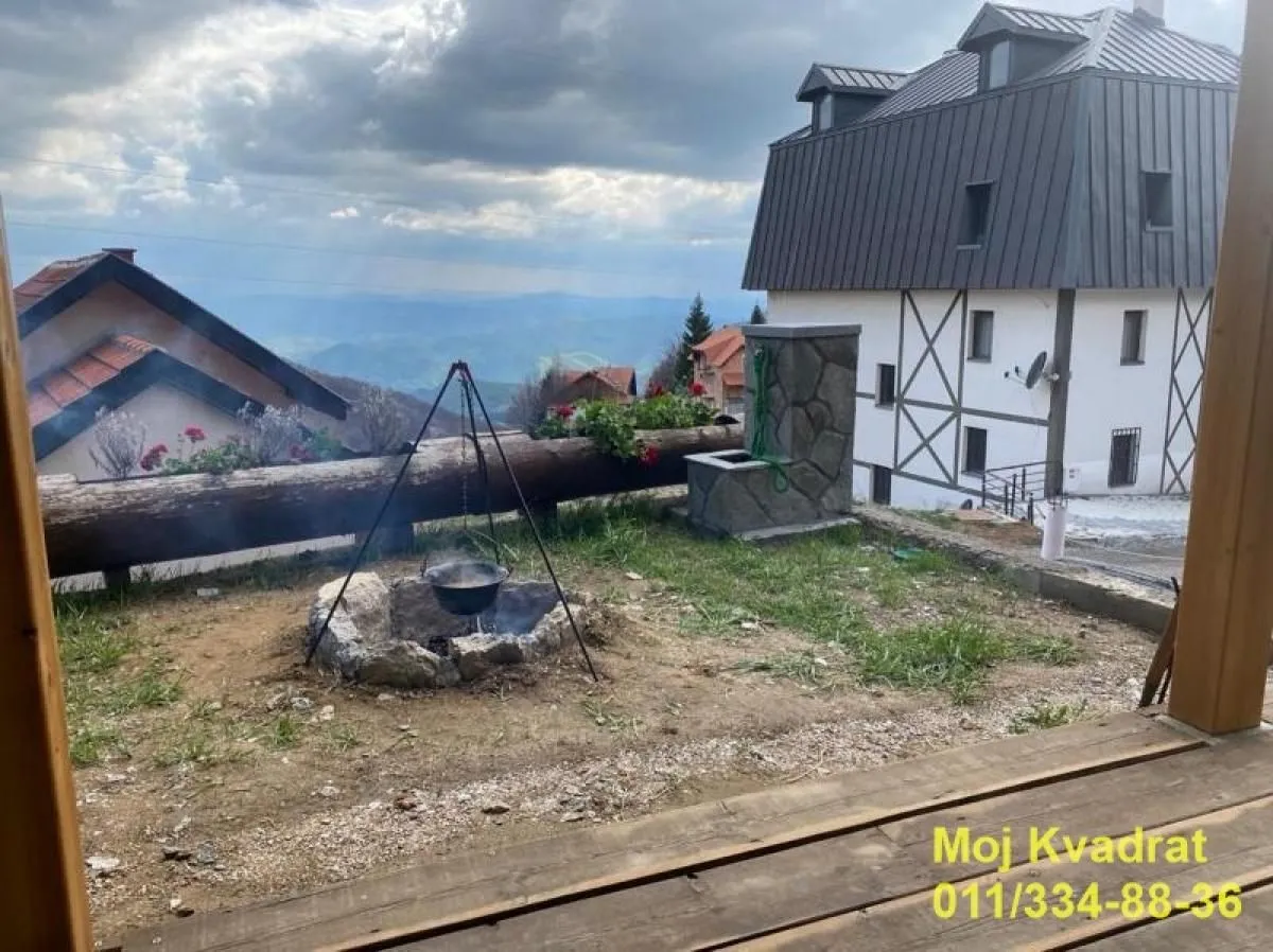 Prodaja, trosoban stan, 98m², Kraljevi Čardaci, Kopaonik