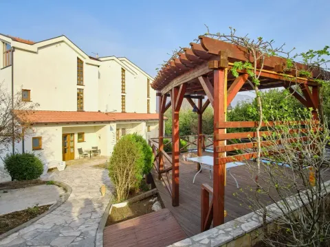 Prodaja, kuća, 180m², Kotor, Crna Gora