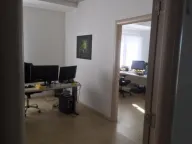 Izdavanje, poslovni prostor, 430m², Krnjaca, Palilula Sve Podlokacije - image 18