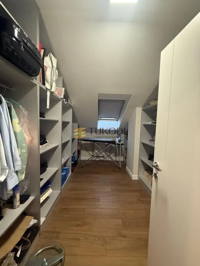 Prodaja, stan, 146m², Rotkvarija, Novi Sad Sve Podlokacije