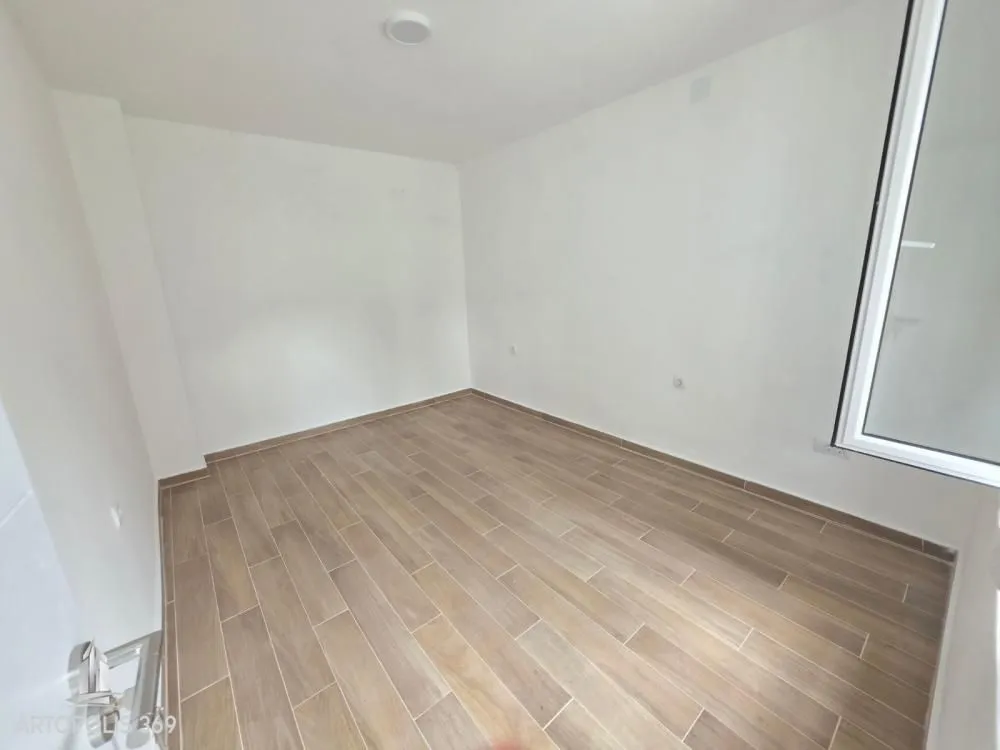 Sale, three bedroom apartment, 52m², Bogoslovija, Palilula Sve Podlokacije