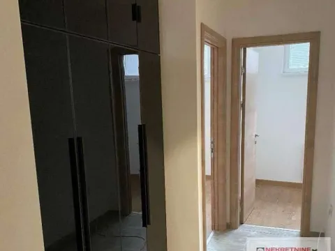 Sale, two bedroom apartment, 44m², Grbavica, Novi Sad Sve Podlokacije - image 2