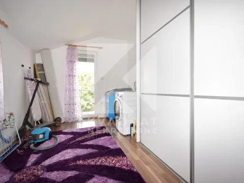 Sale, house, 220m², Donji Kokoti, Podgorica - image 13