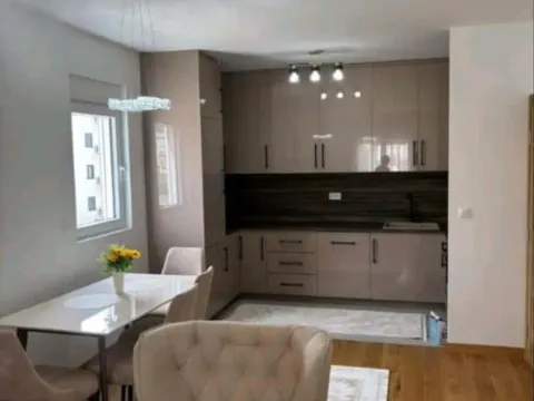 Izdavanje, dvosoban stan, 71m², City Kvart, Podgorica - image 5