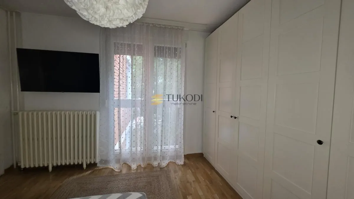 Prodaja, četvorosoban stan, 96m², Novo naselje, Novi Sad
